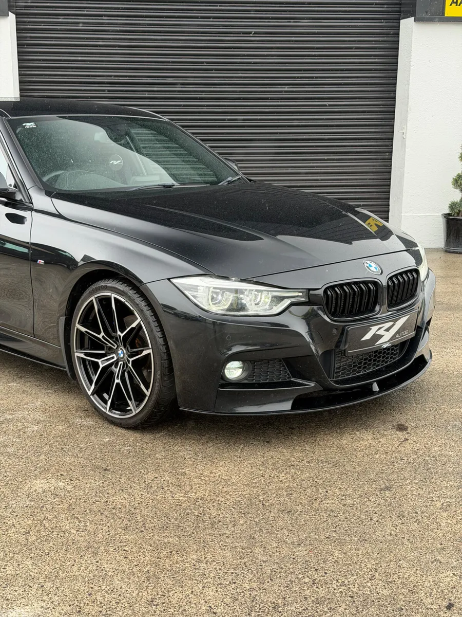 BMW 3-Series Saloon, Diesel, 2019, Black