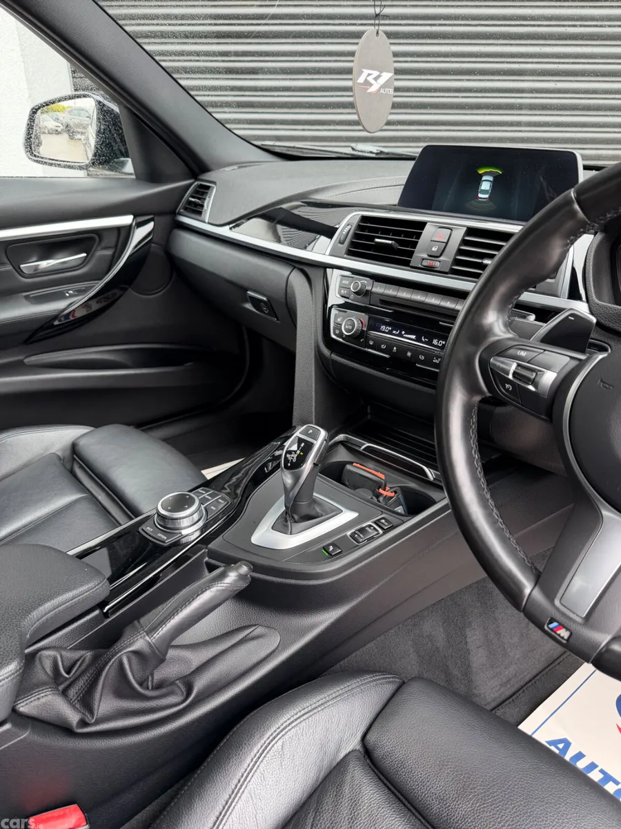 BMW 3-Series Saloon, Diesel, 2019, Black