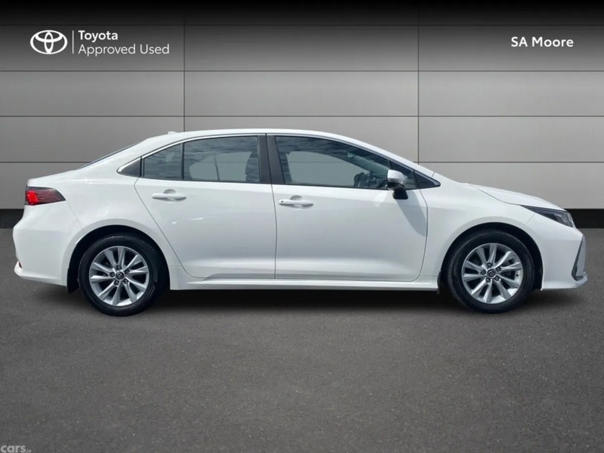 Toyota Corolla Saloon, Petrol Hybrid, 2024, White