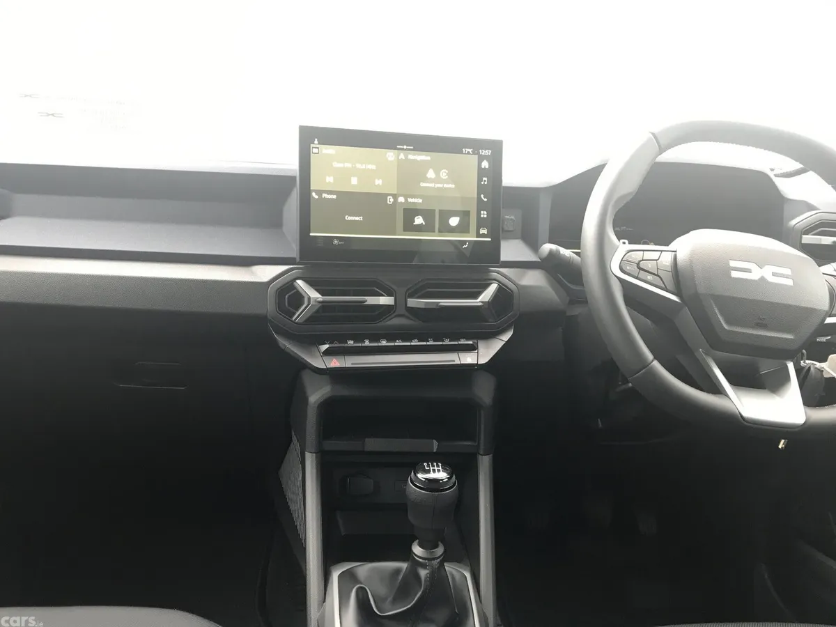 Dacia Duster SUV, Petrol Hybrid, 2026, Black