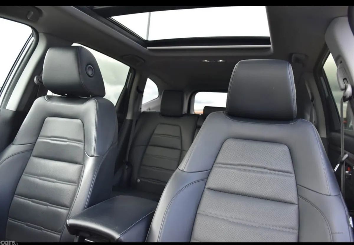 Honda CR-V SUV, Petrol, 2018, Silver