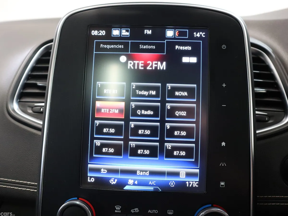 Renault Grand Scenic MPV, Diesel, 2021, Red