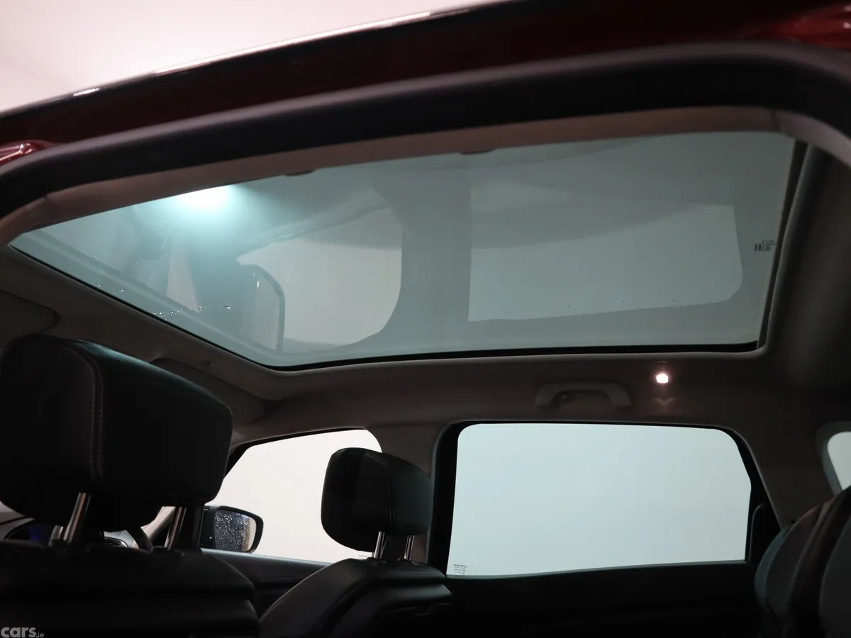 Renault Grand Scenic MPV, Diesel, 2021, Red