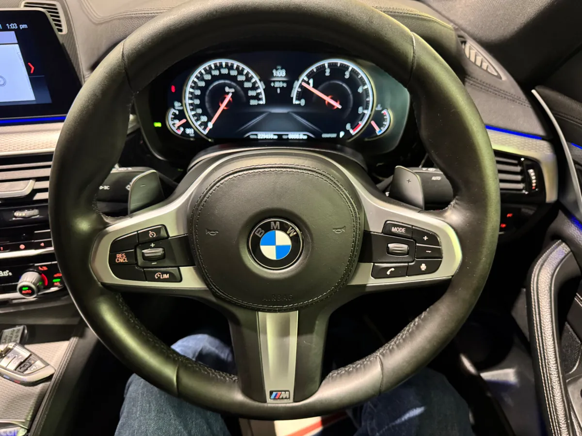 BMW 5-Series Saloon, Diesel, 2017, Blue