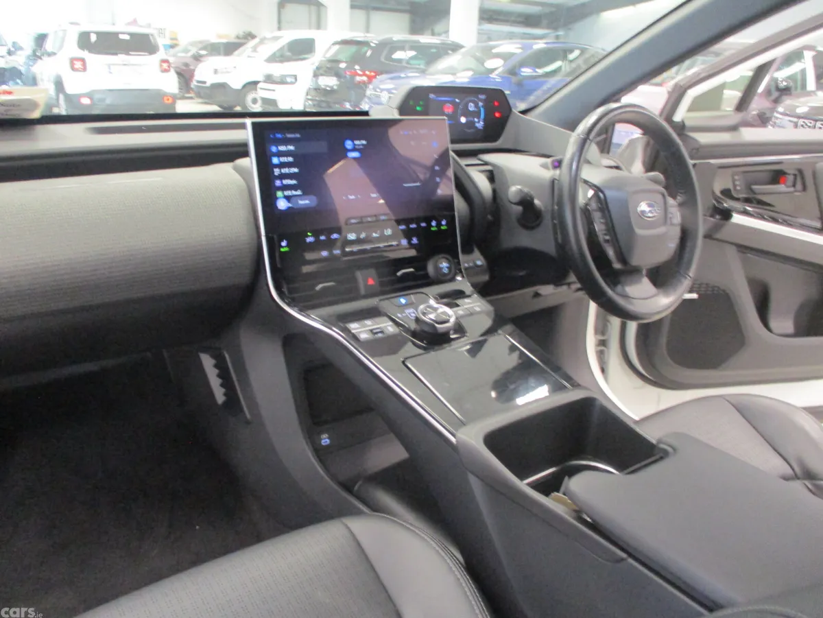 Subaru Solterra SUV, Electric, 2023, White