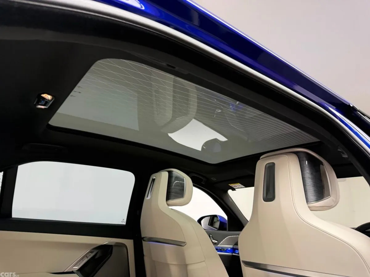 BMW 7-Series Saloon, Petrol Plug-in Hybrid, 2024, Blue