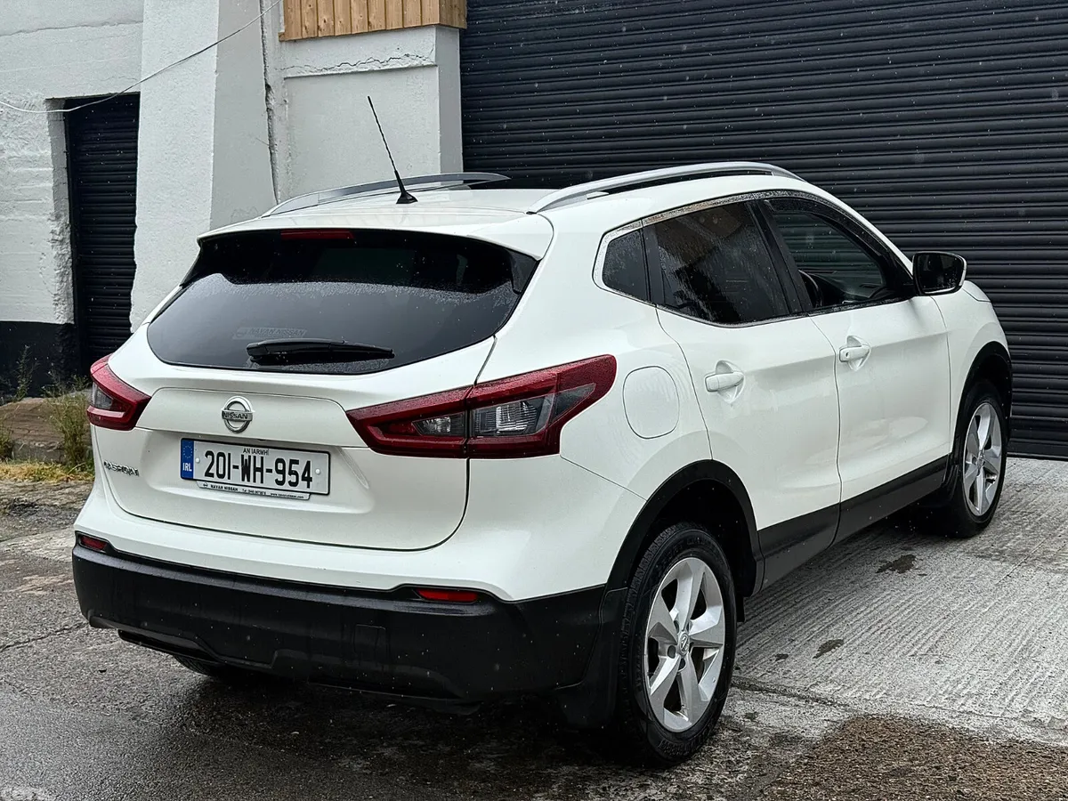 Nissan Qashqai MPV, Diesel, 2020, White