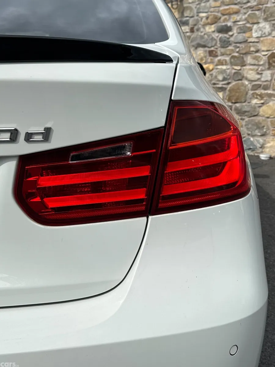 BMW 3-Series Saloon, Diesel, 2014, White