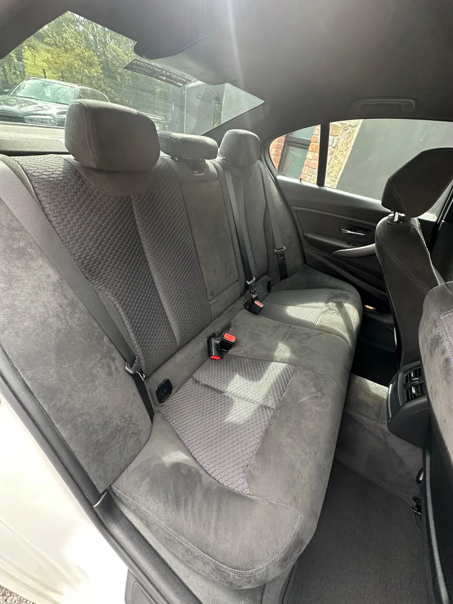 BMW 3-Series Saloon, Diesel, 2014, White