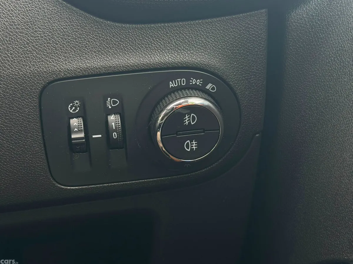 Opel Crossland X SUV, Petrol, 2019, Black