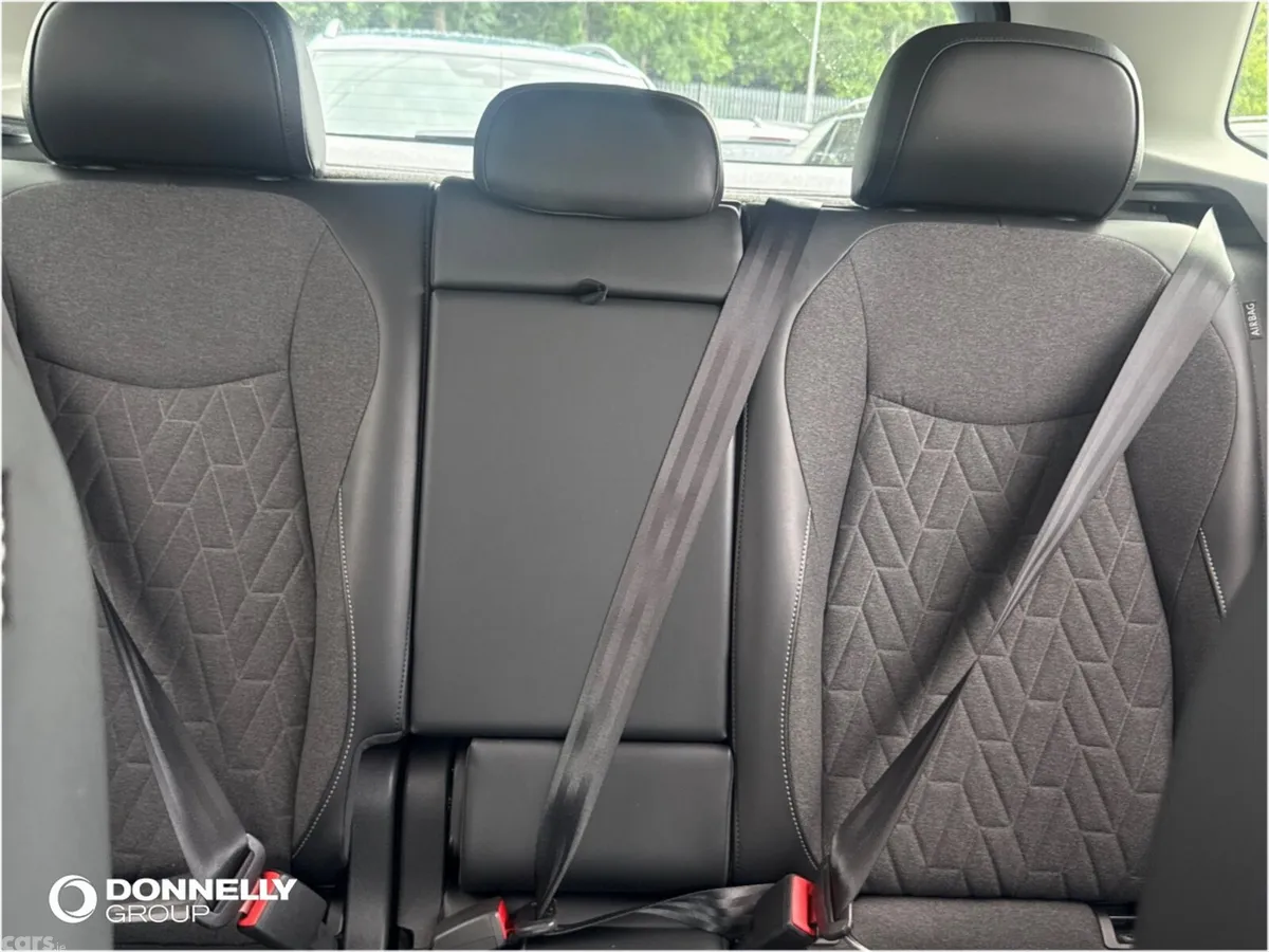 Volkswagen Tiguan Estate, Petrol, 2025, Black