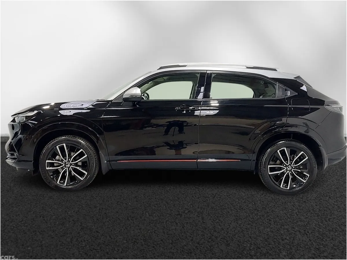 Honda HR-V Hatchback, Petrol Hybrid, 2022, Black
