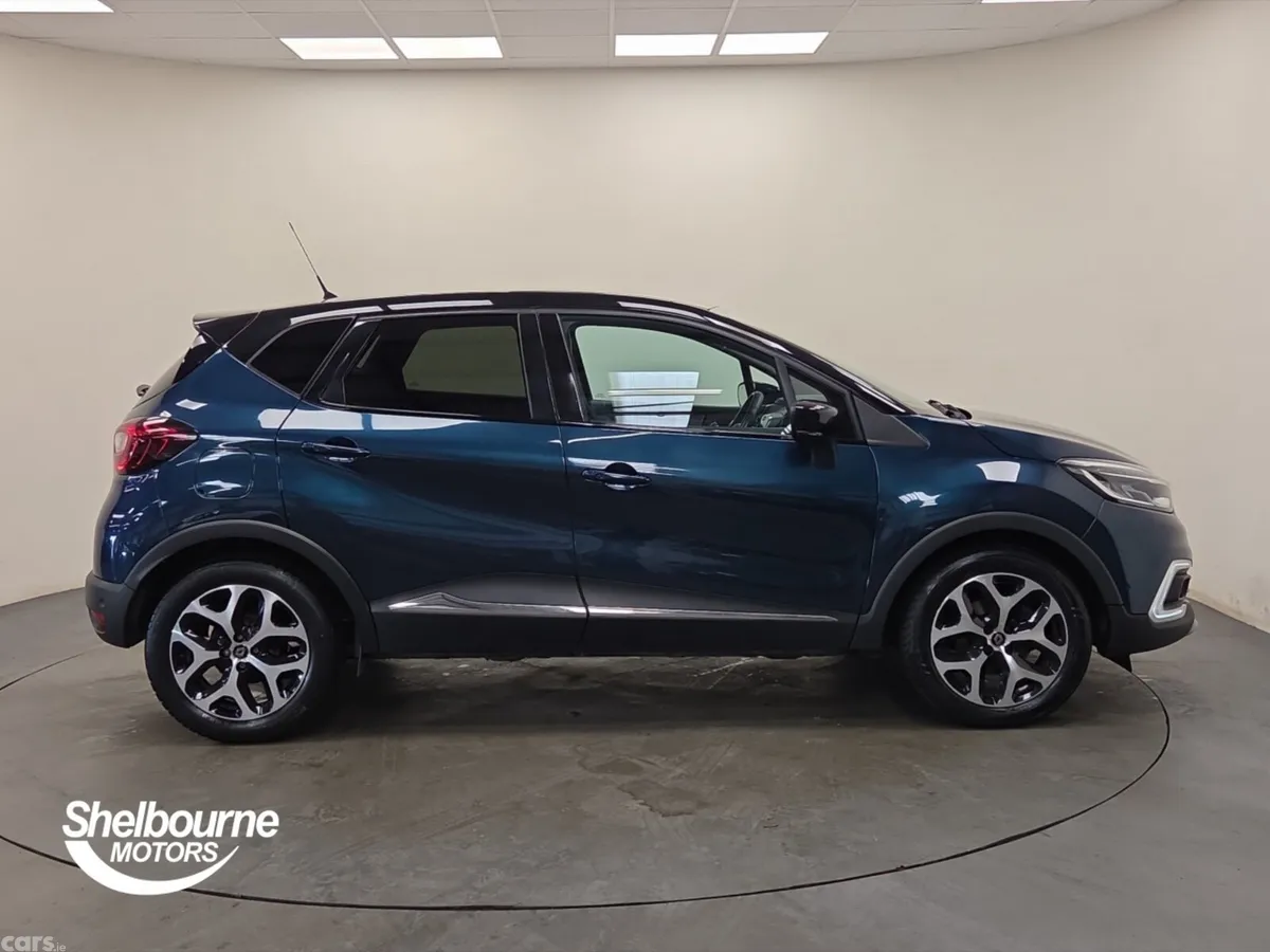 Renault Captur Hatchback, Petrol, 2019, Blue