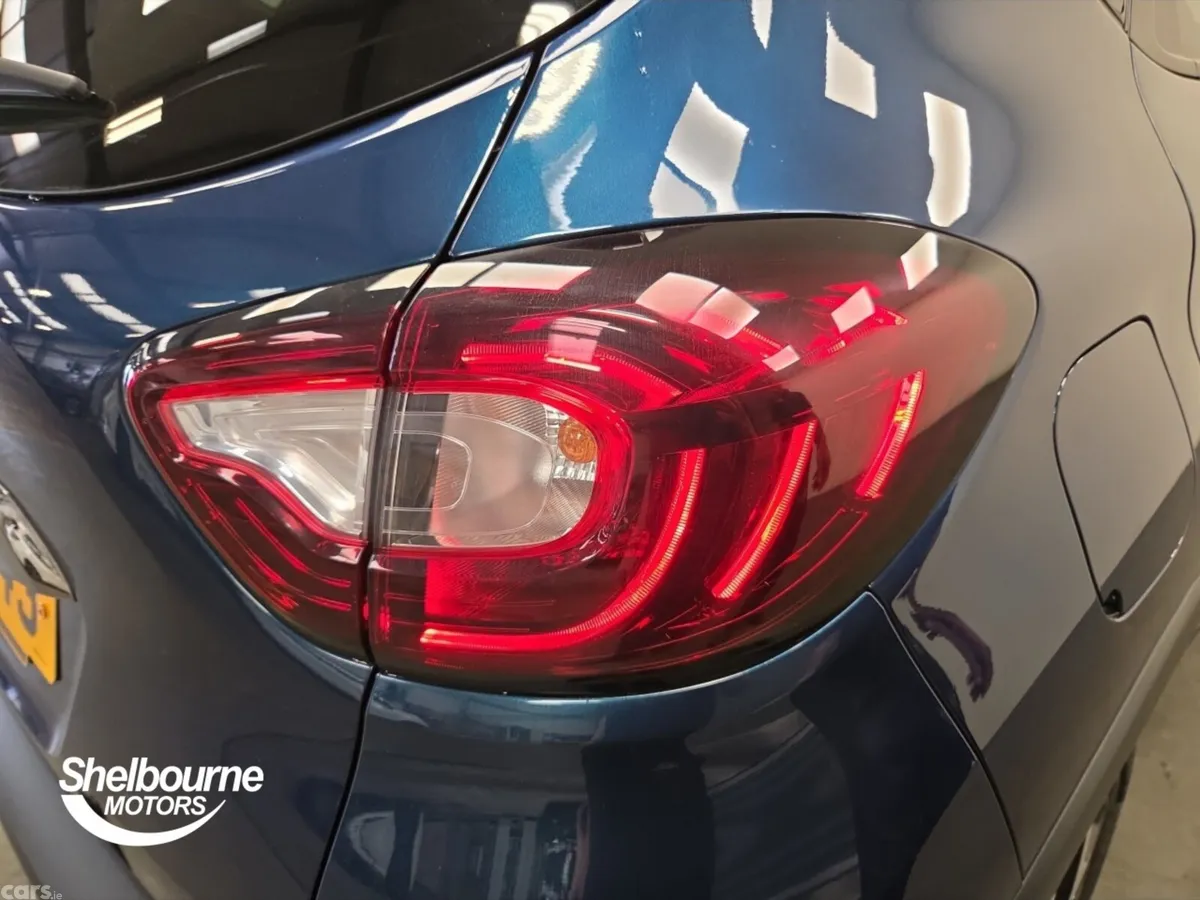 Renault Captur Hatchback, Petrol, 2019, Blue