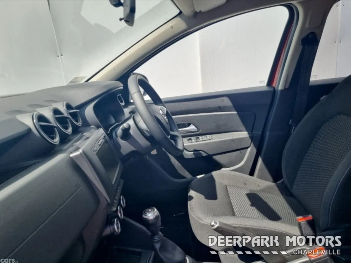 Dacia Duster SUV, Diesel, 2021, Red