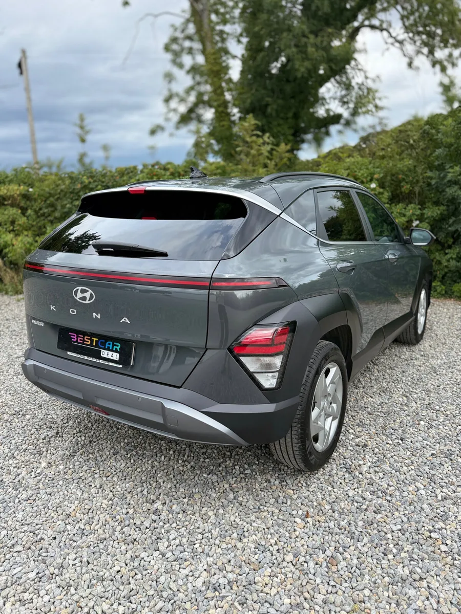 Hyundai KONA MPV, Petrol, 2025, Grey