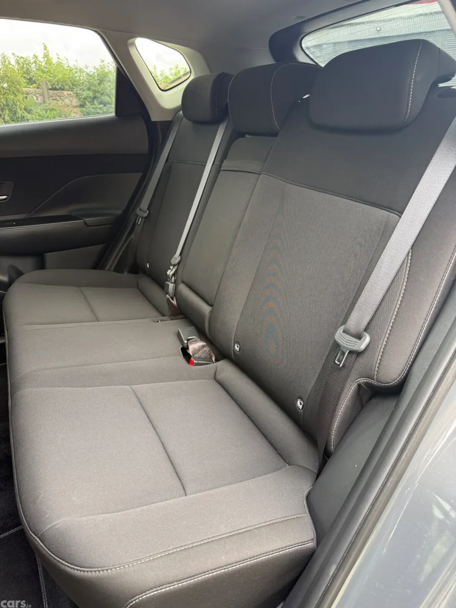 Hyundai KONA MPV, Petrol, 2025, Grey