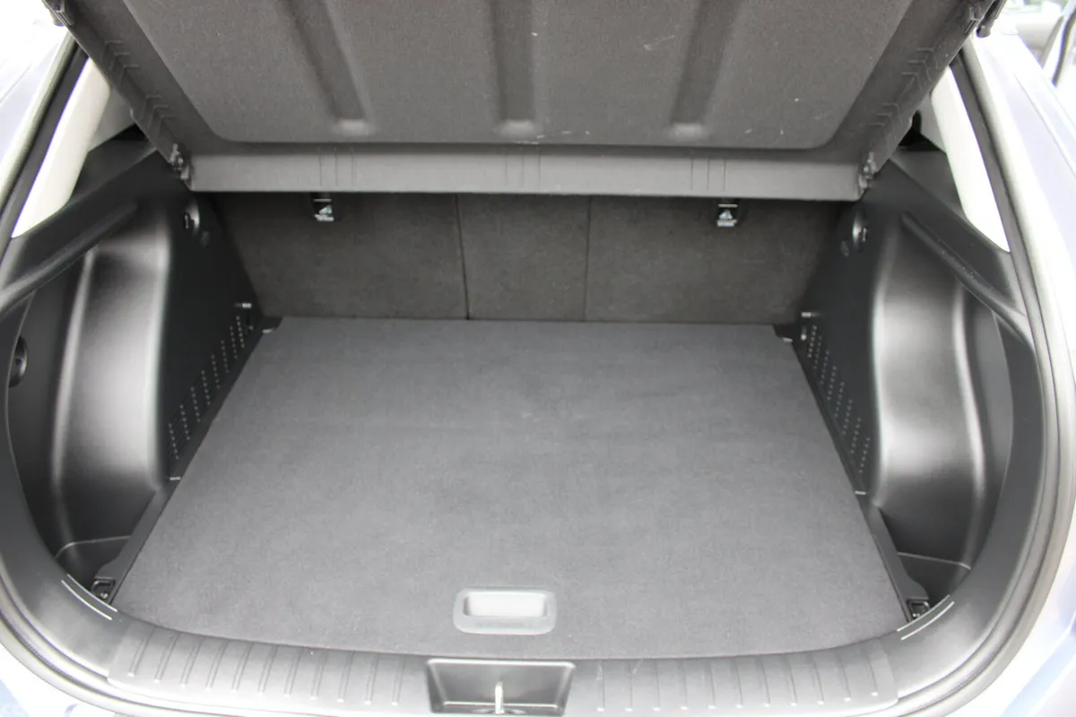 Hyundai KONA MPV, Petrol, 2024, Blue