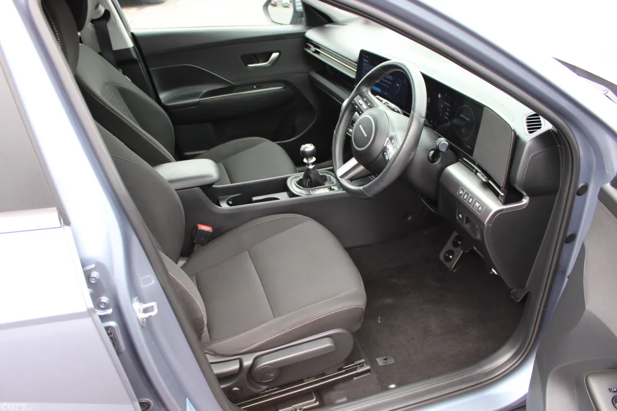 Hyundai KONA MPV, Petrol, 2024, Blue