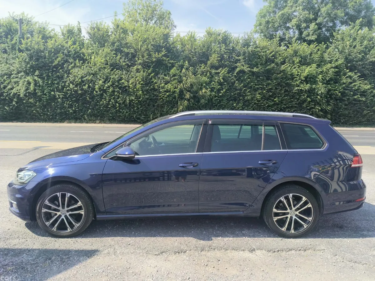 Volkswagen Golf Estate, Petrol, 2020, Blue