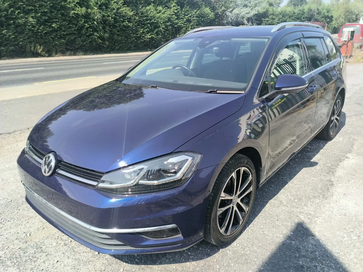 Volkswagen Golf Estate, Petrol, 2020, Blue