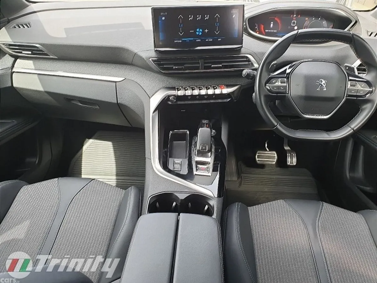 Peugeot 3008 SUV, Diesel, 2023, Grey