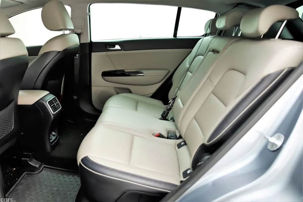 Kia Sportage SUV, Diesel, 2019, Grey