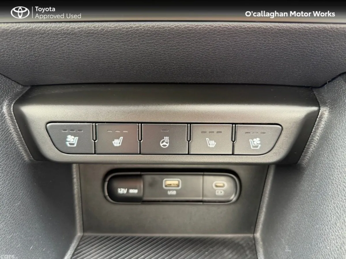 Kia Sportage MPV, Diesel, 2024, Grey