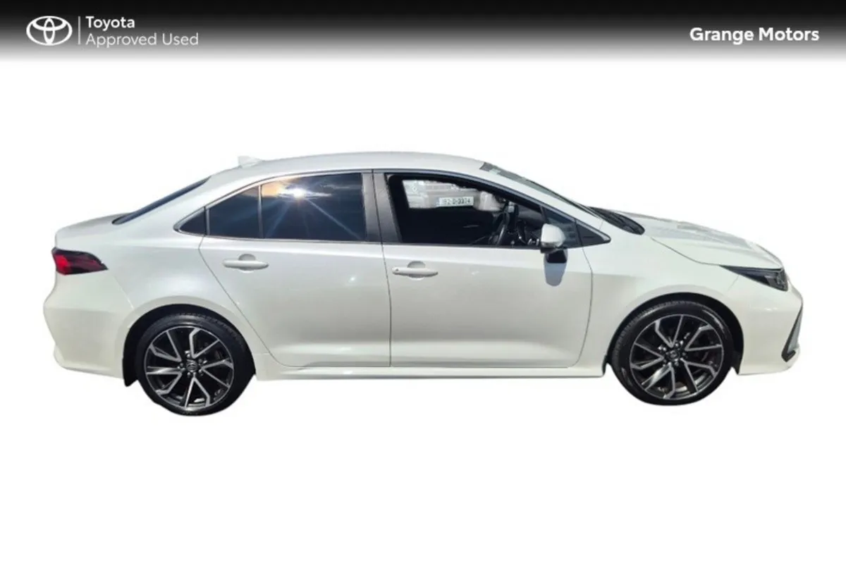 Toyota Corolla Saloon, Petrol Hybrid, 2023, White