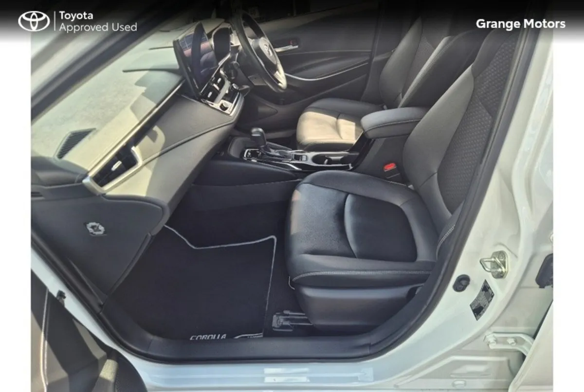 Toyota Corolla Saloon, Petrol Hybrid, 2023, White