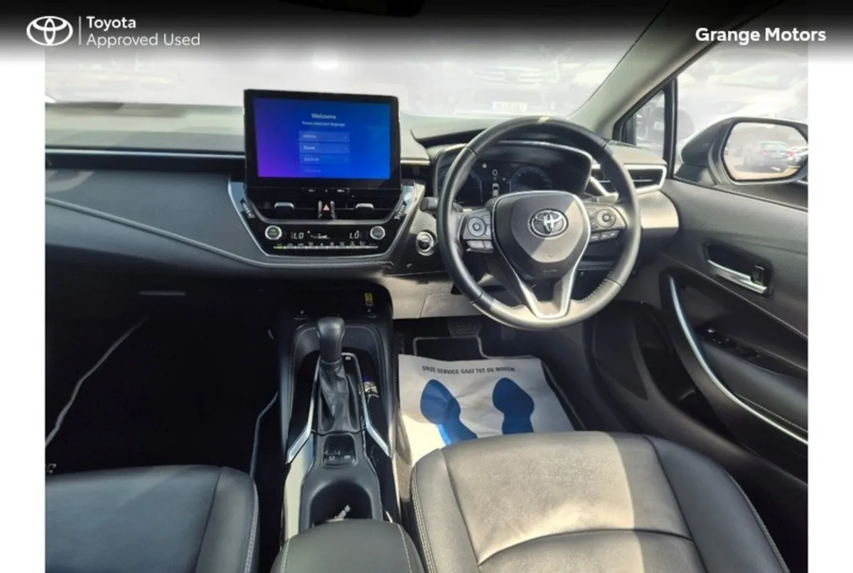 Toyota Corolla Saloon, Petrol Hybrid, 2023, White