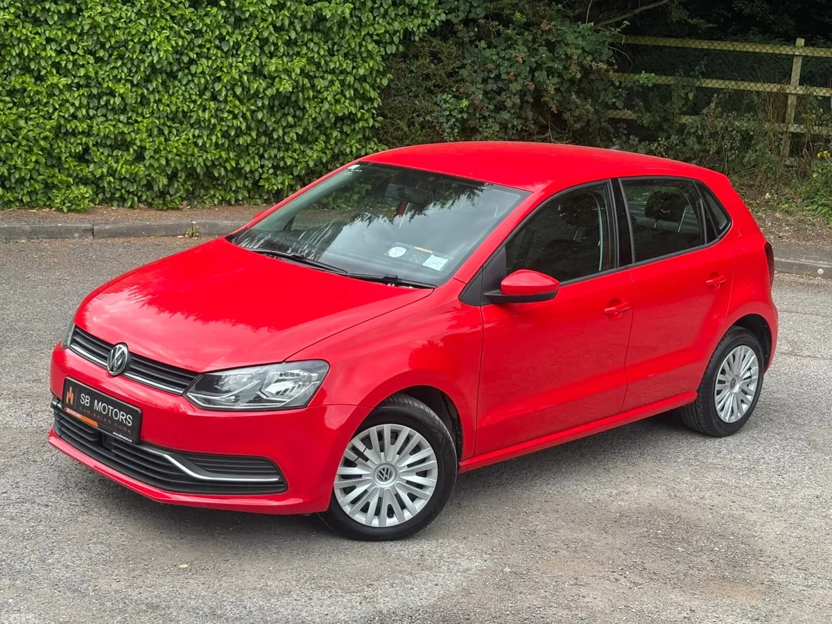 Volkswagen Polo Hatchback, Petrol, 2017, Red
