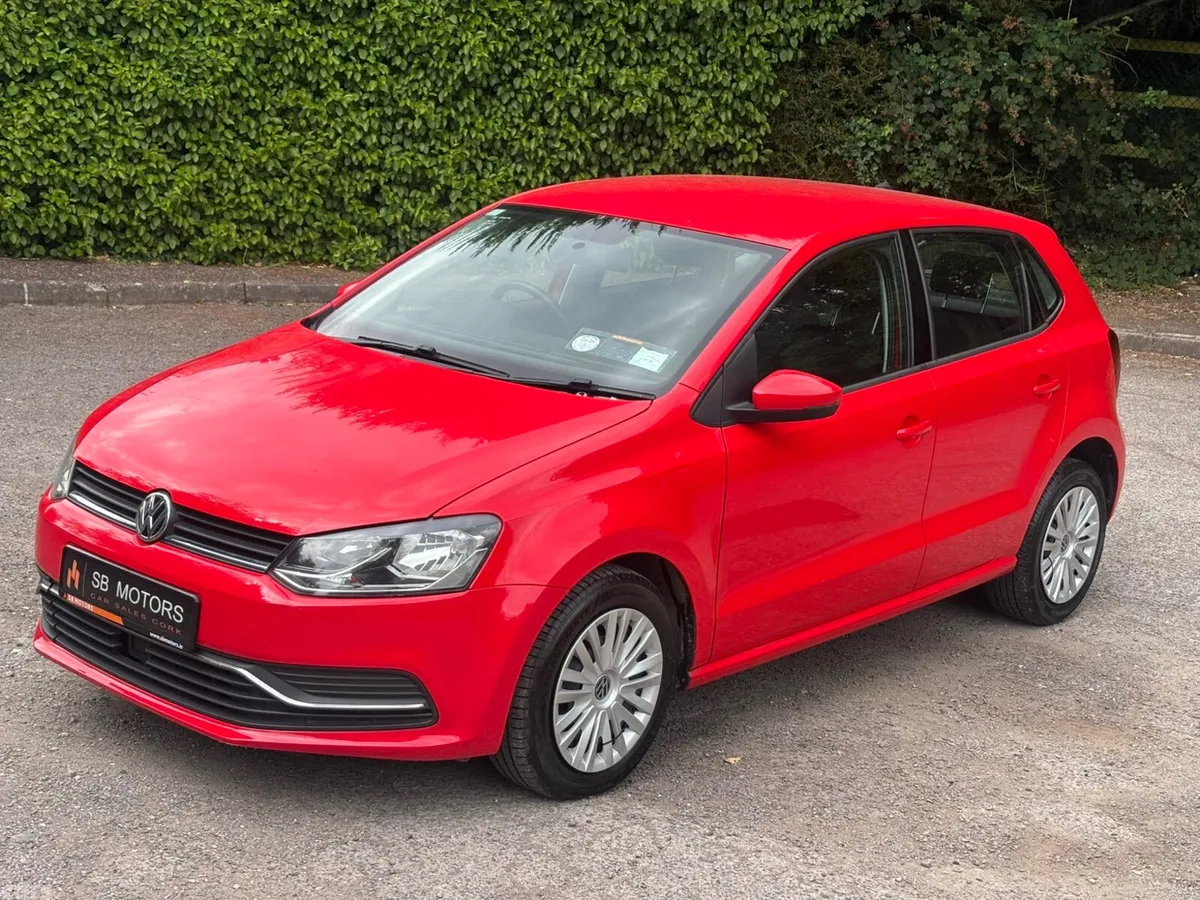 Volkswagen Polo Hatchback, Petrol, 2017, Red