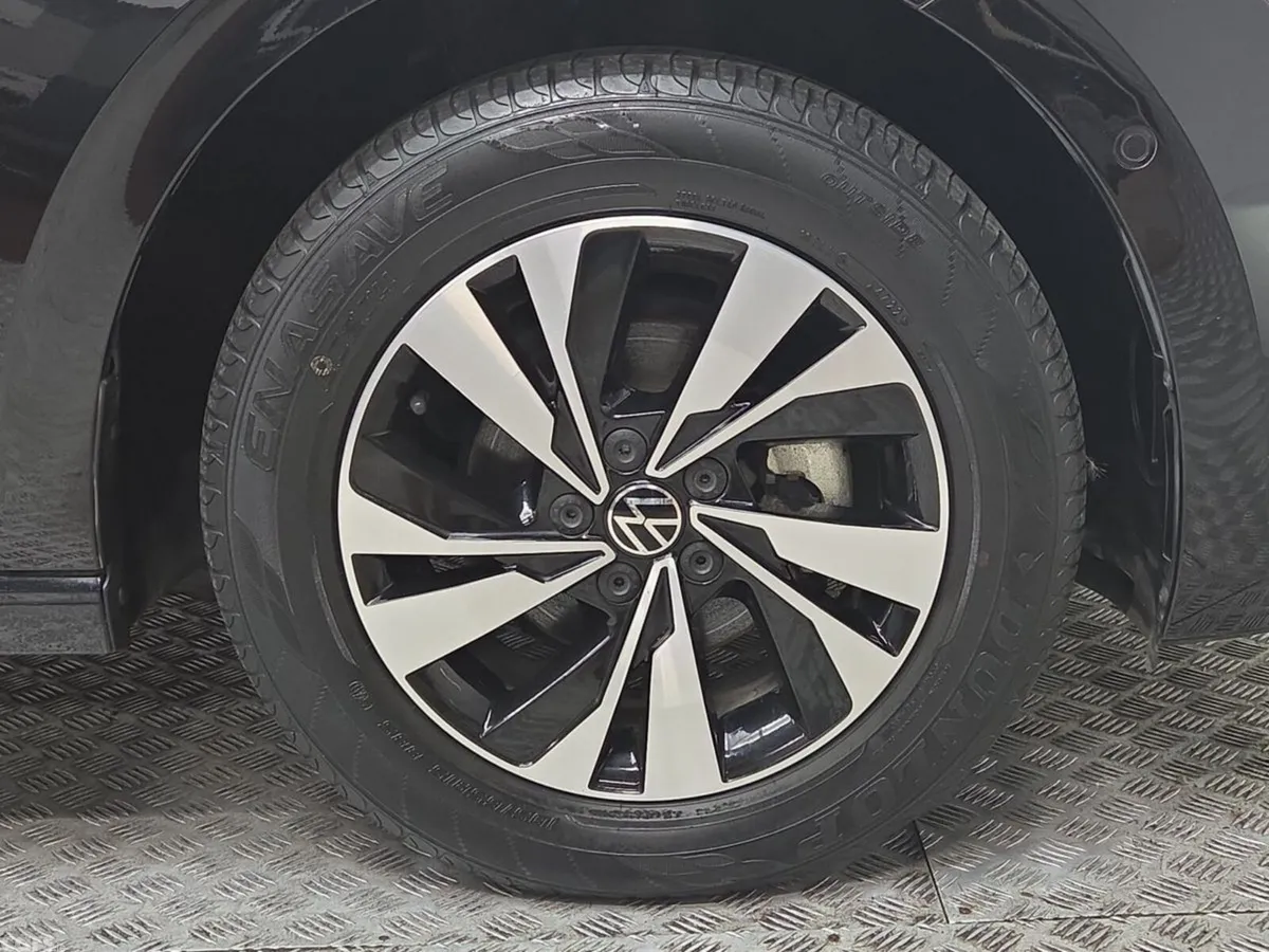 Volkswagen Polo Hatchback, Petrol, 2021, Black
