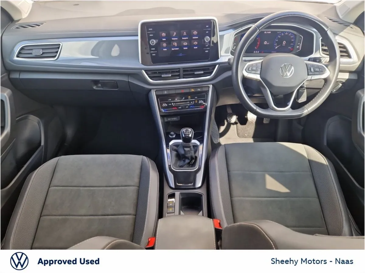 Volkswagen T-Roc SUV, Petrol, 2023, White