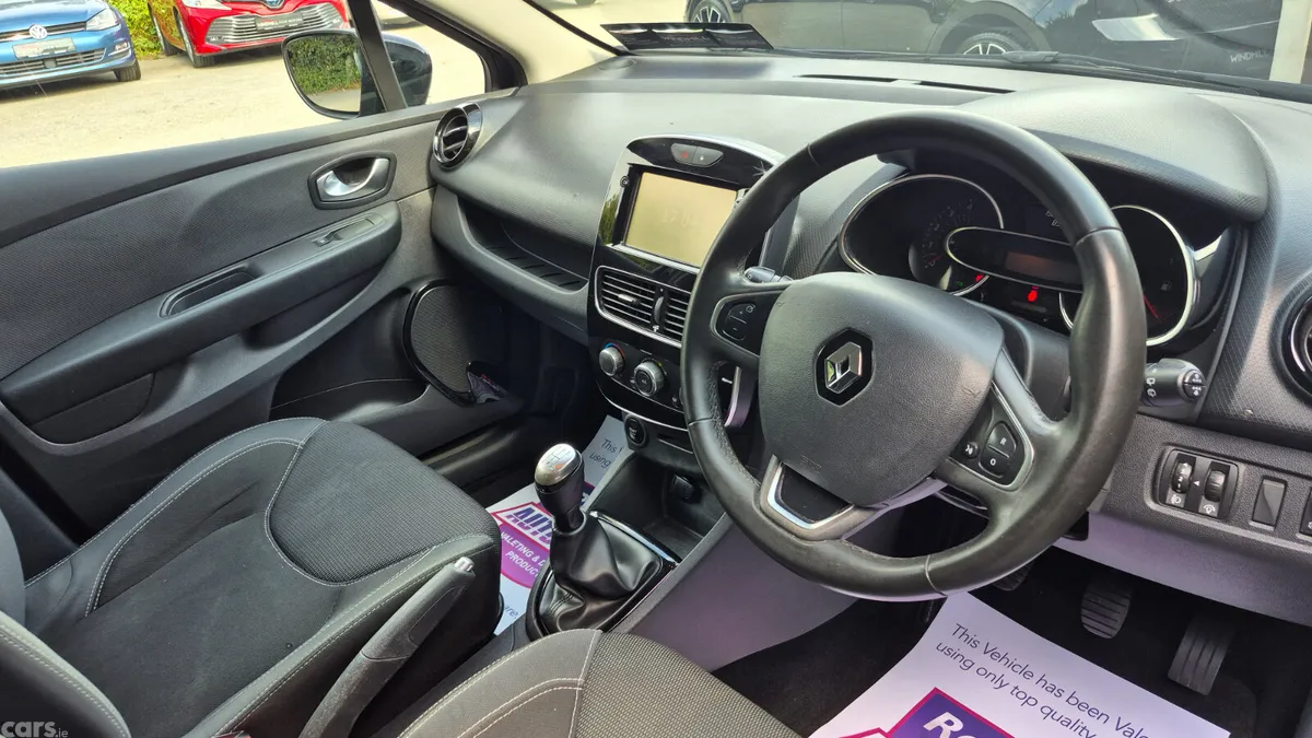 Renault Clio Hatchback, Diesel, 2018, Black