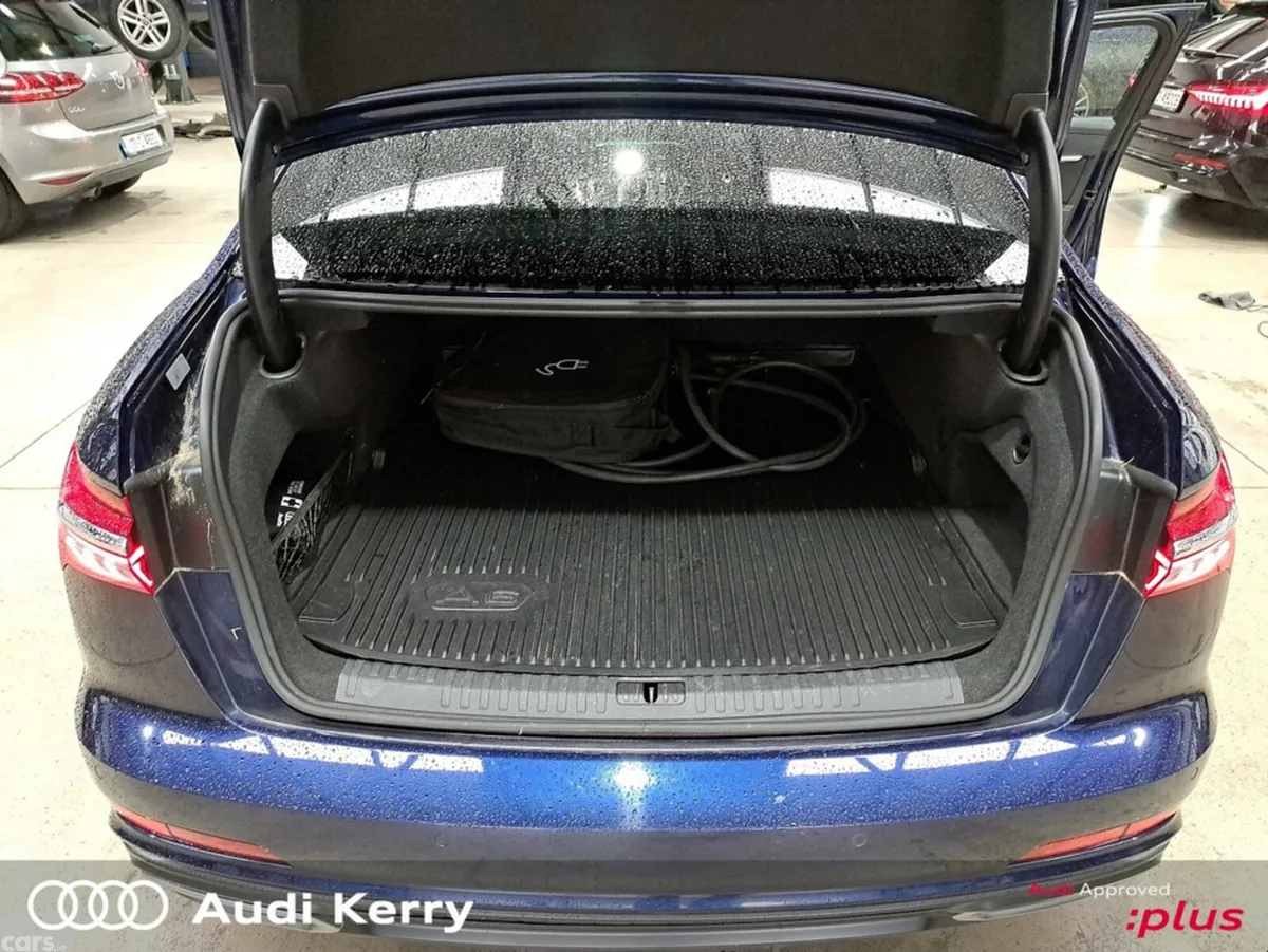 Audi A6 Saloon, Petrol Plug-in Hybrid, 2021, Blue