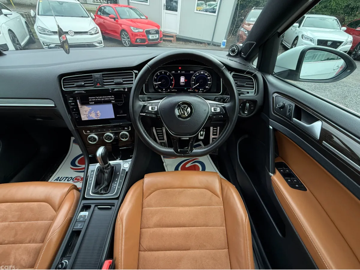 Volkswagen Golf Hatchback, Petrol, 2018, White