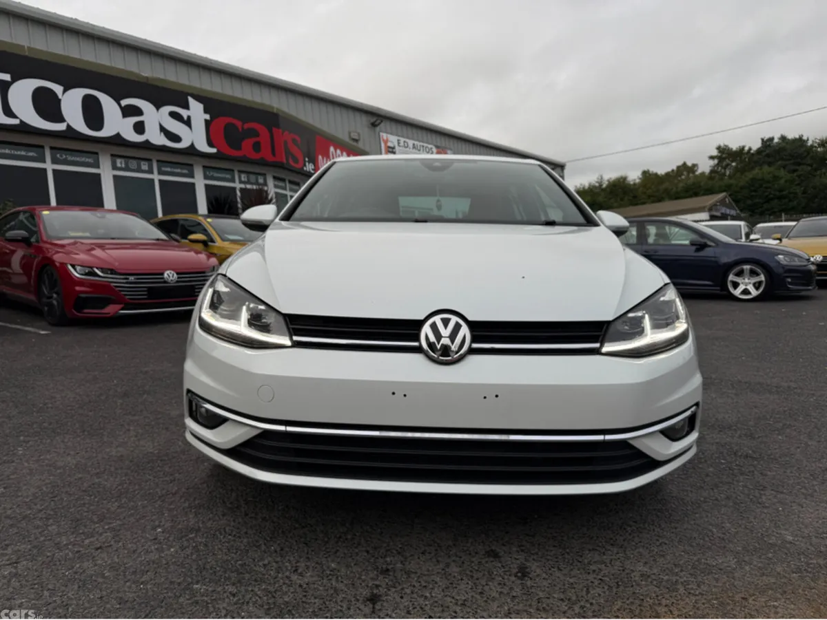 Volkswagen Golf Hatchback, Petrol, 2018, White