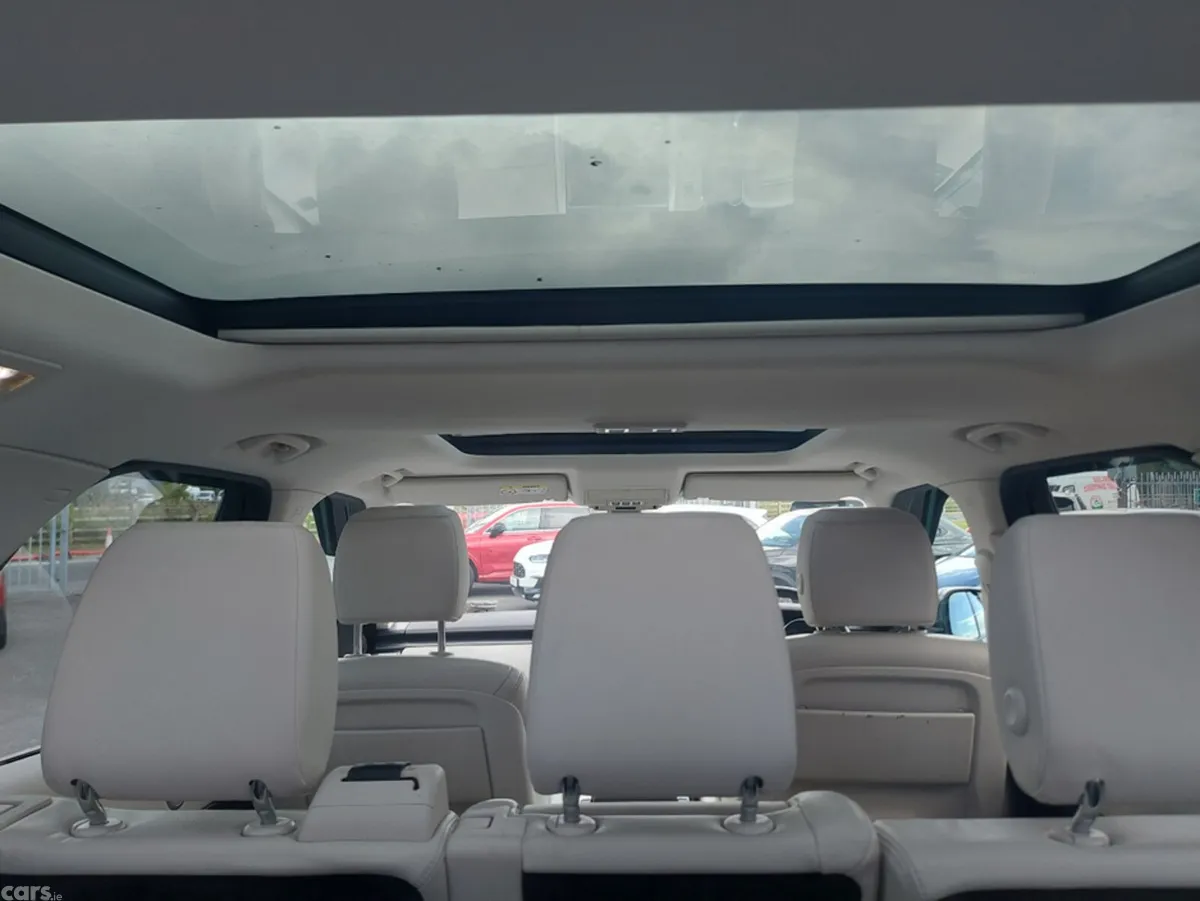 Land Rover Discovery SUV, Diesel, 2017, Black