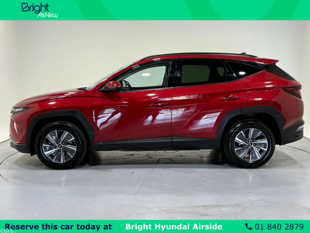 Hyundai Tucson MPV, Petrol Hybrid, 2023, Red