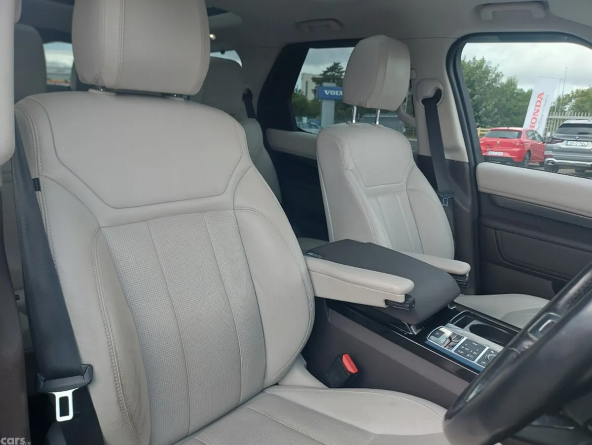 Land Rover Discovery SUV, Diesel, 2017, Black