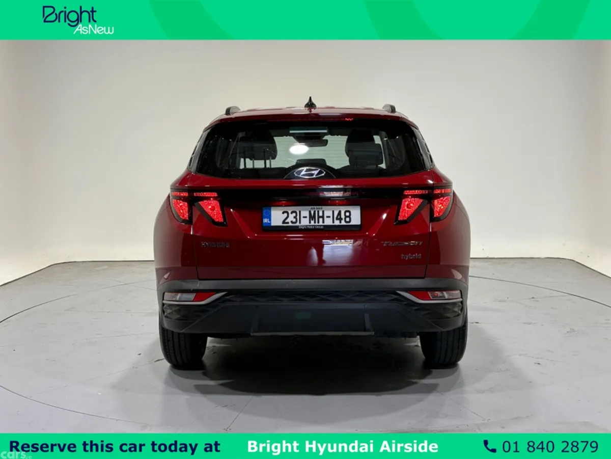Hyundai Tucson MPV, Petrol Hybrid, 2023, Red