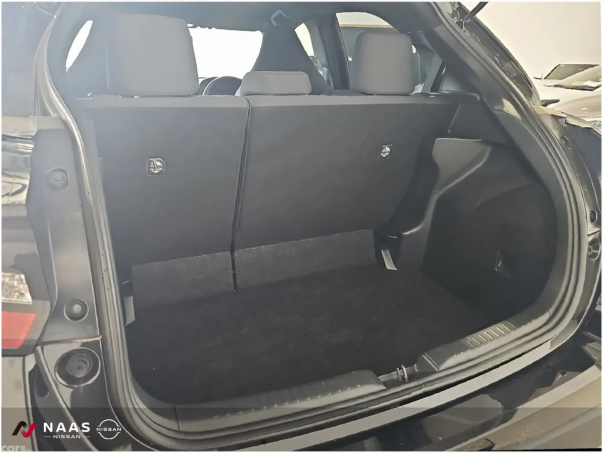 Toyota Yaris Hatchback, Petrol, 2023, Black