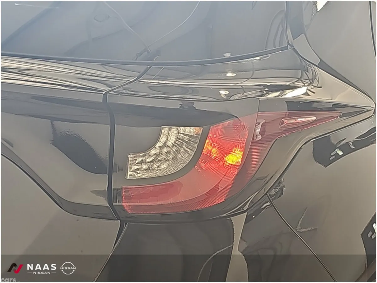 Toyota Yaris Hatchback, Petrol, 2023, Black