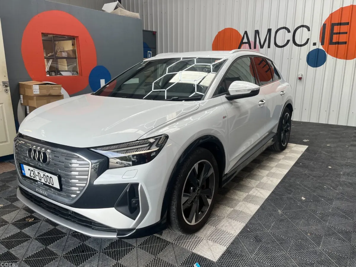 Audi Q4 e-tron SUV, Electric, 2023, White