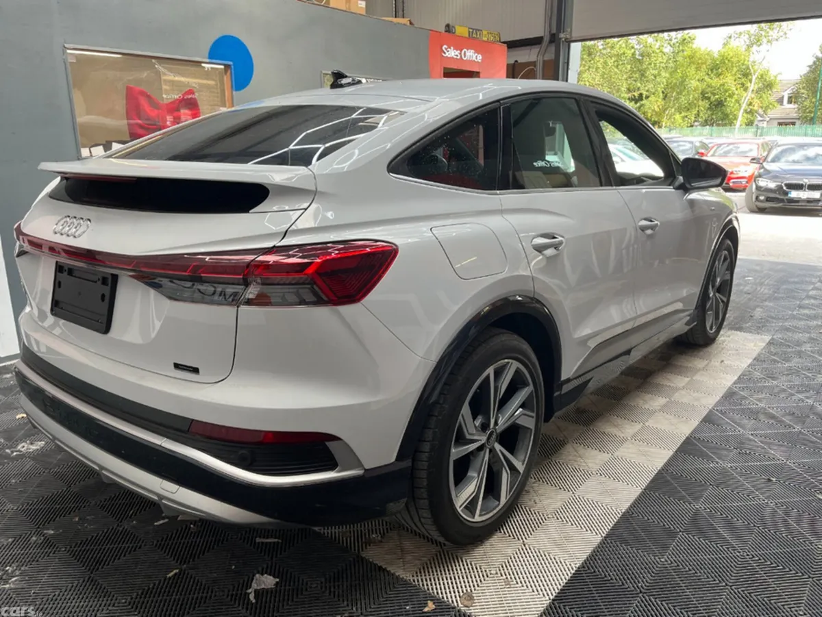 Audi Q4 e-tron SUV, Electric, 2025, White