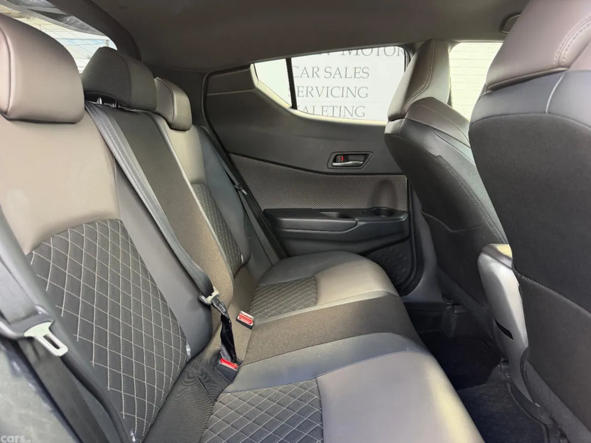 Toyota C-HR Hatchback, Petrol Hybrid, 2020, Silver