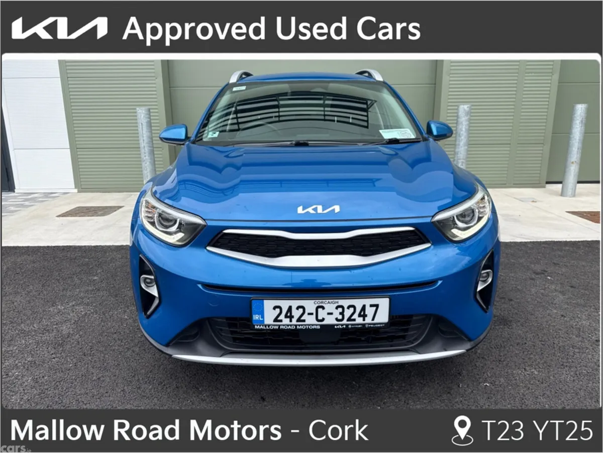 Kia Stonic SUV, Petrol, 2024, Blue