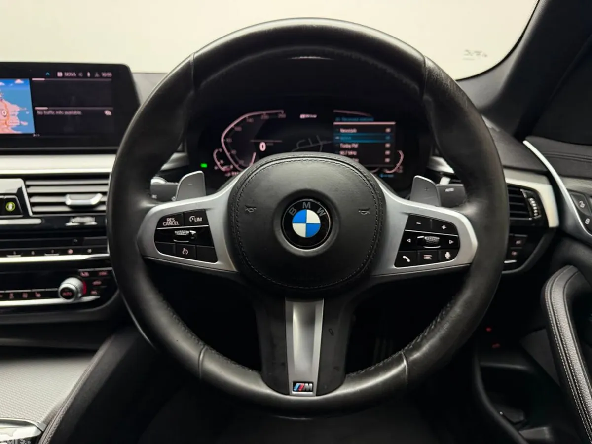 BMW 5-Series Saloon, Petrol Plug-in Hybrid, 2019, Blue